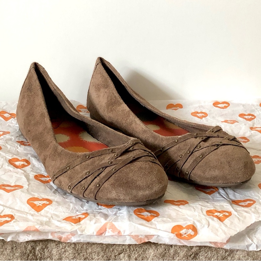 Rocket Dog Nubuck Soft Suede Studded Brown Flats Womens Size 7 Round Toe